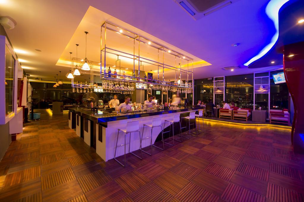 Hotel Parami Янгон Екстер'єр фото