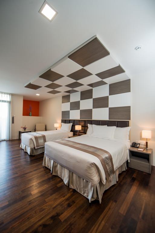 Hotel Parami Янгон Екстер'єр фото