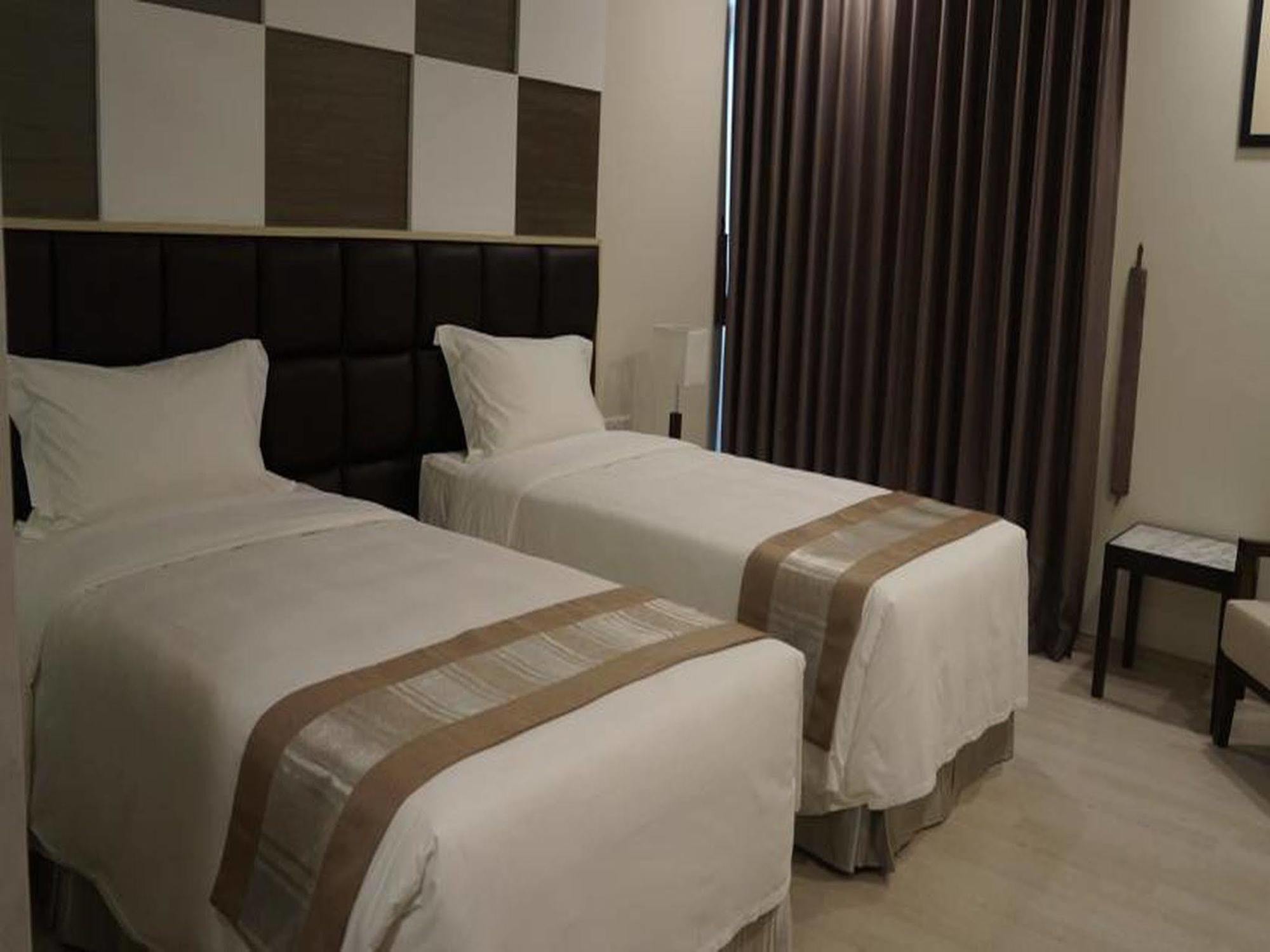 Hotel Parami Янгон Екстер'єр фото